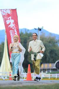 BIB: 
                            <button type="button" onclick="openModal(27893327)" class="btn btn-primary btn-sm float-right btn-popup" data-toggle="modal" data-target=".modal-high-quality">
                        <i class="fas fa-shopping-cart"></i> Add to Cart
                    </button>
                                            <button type="button" onclick="isThisMe(27893327, true)" class="btn btn-success btn-sm float-right btn-popup btn-isme hidden" data-toggle="tooltip" data-placement="bottom" title="นี่คือรูปของคุณใช่ไหม คลิกที่นี่เพื่อเอาเข้าอัลบั้ม">
                        <i class="fas fa-plus"></i> Add to album
                    </button>
                    <button type="button" onclick="isThisMe(27893327, false)" class="btn btn-warning btn-sm float-right btn-popup btn-isnotme hidden">
                        <i class="fas fa-ban"></i> Remove from album
                    </button>